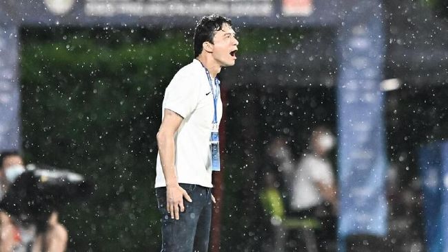 公交车被cao到合不拢腿